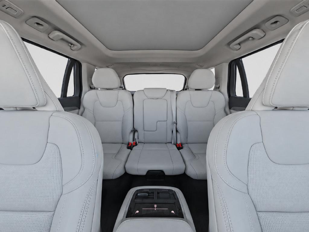 Certified 2024 Volvo XC90 B6 Ultimate w/ Protection Package AWD/4WD image 17