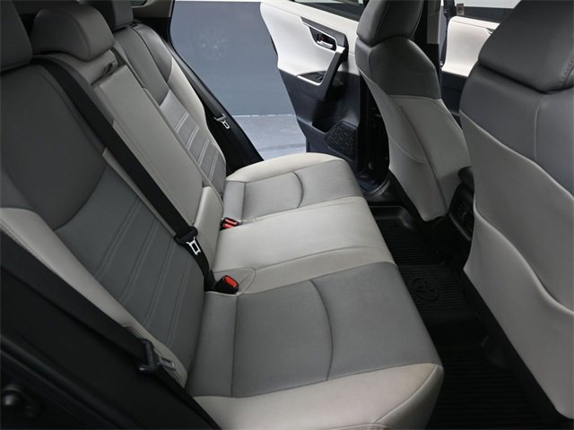 Used 2023 Toyota RAV4 Limited image 25