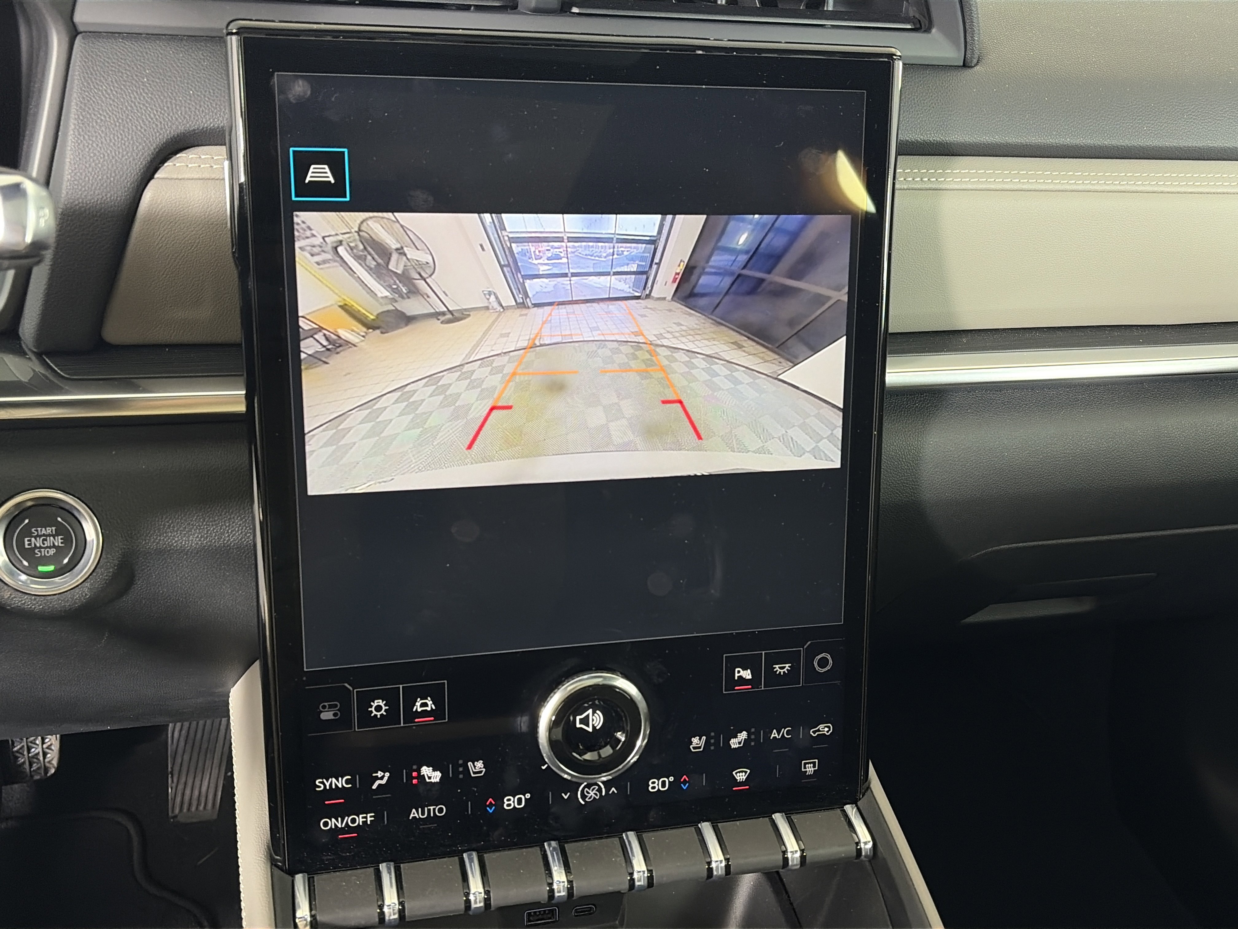 Certified 2026 GMC Terrain Elevation w/ Elevation Premium Package image 25