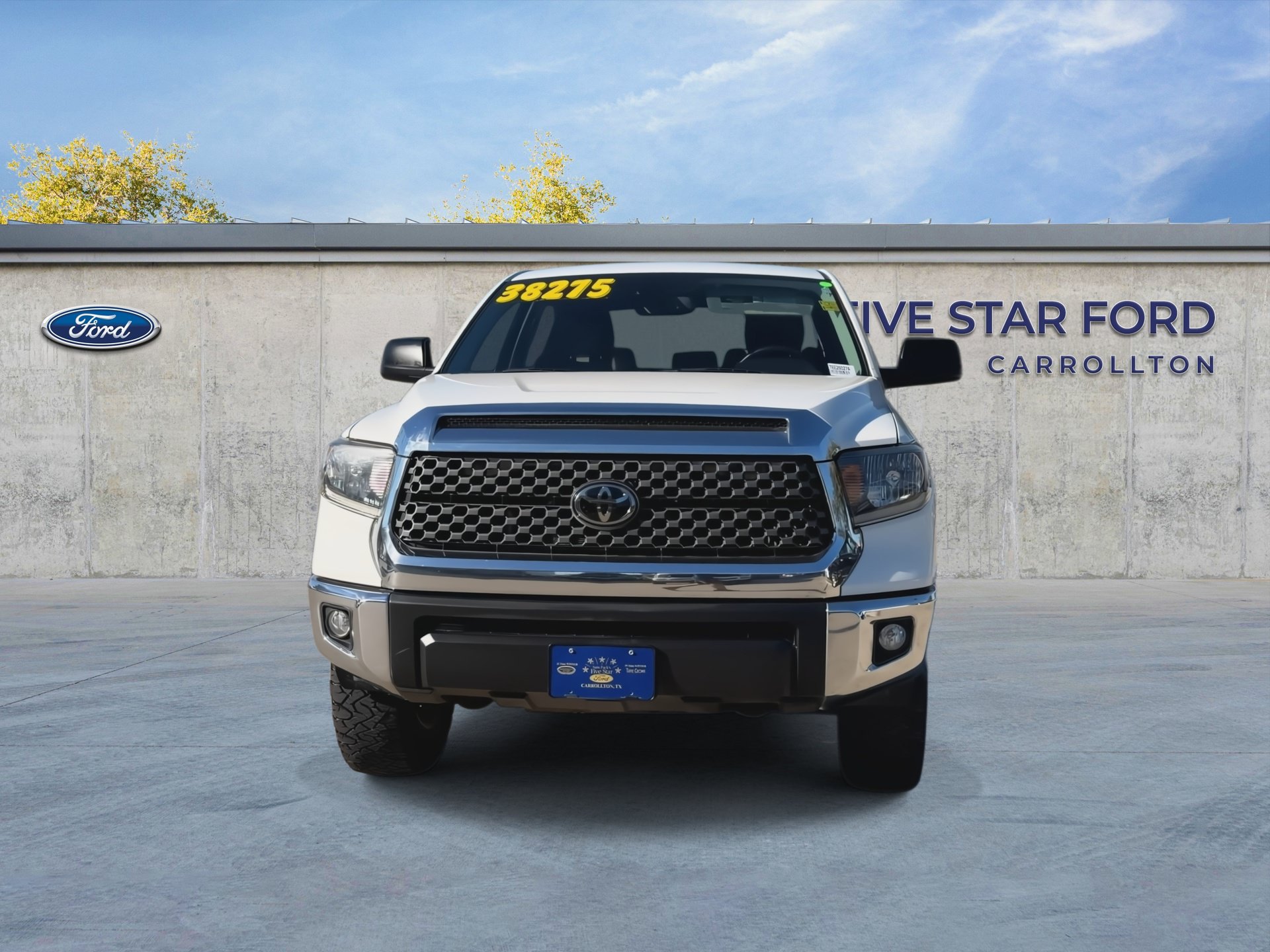Used 2021 Toyota Tundra SR5 w/ SR5 Leather Package AWD/4WD image 3