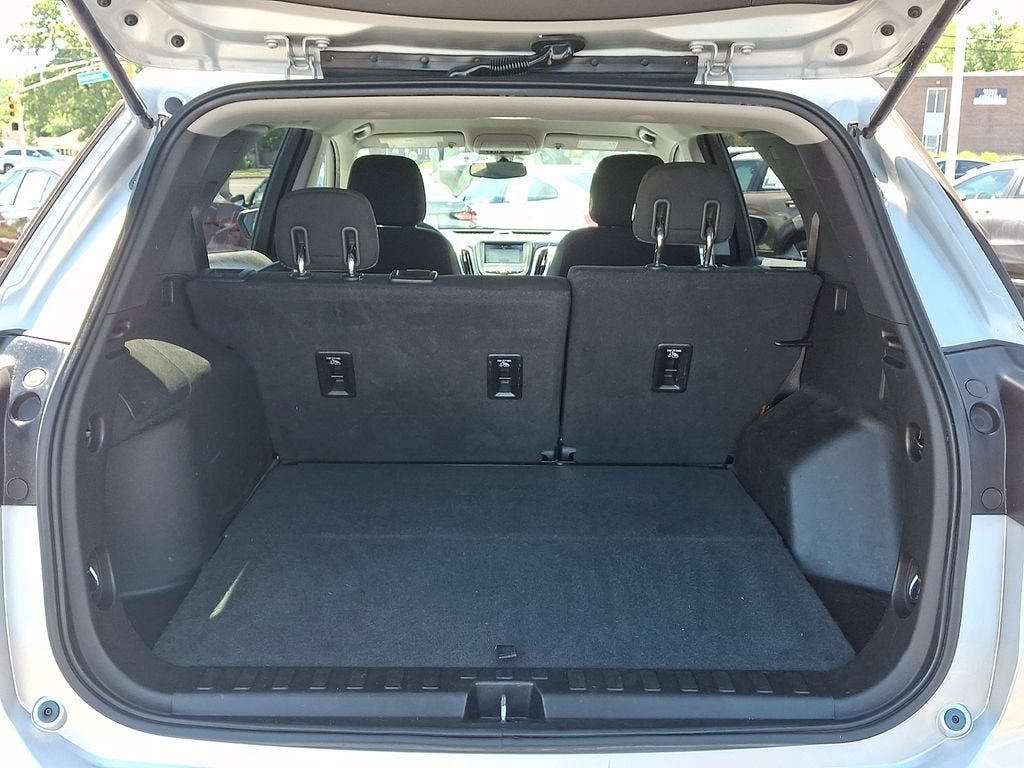 Used 2018 Chevrolet Equinox LT FWD image 29