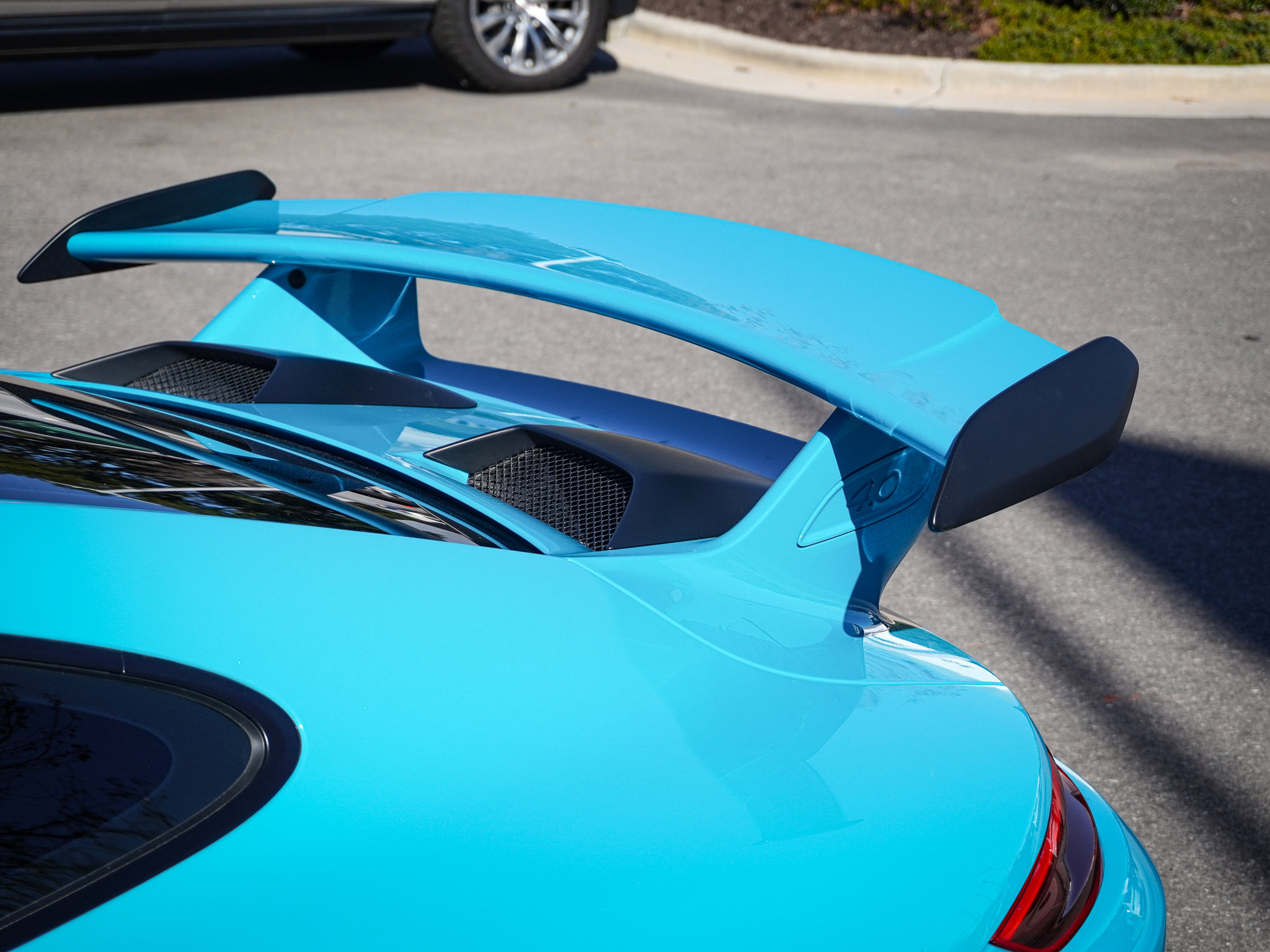 Used 2018 Porsche 911 GT3 image 8