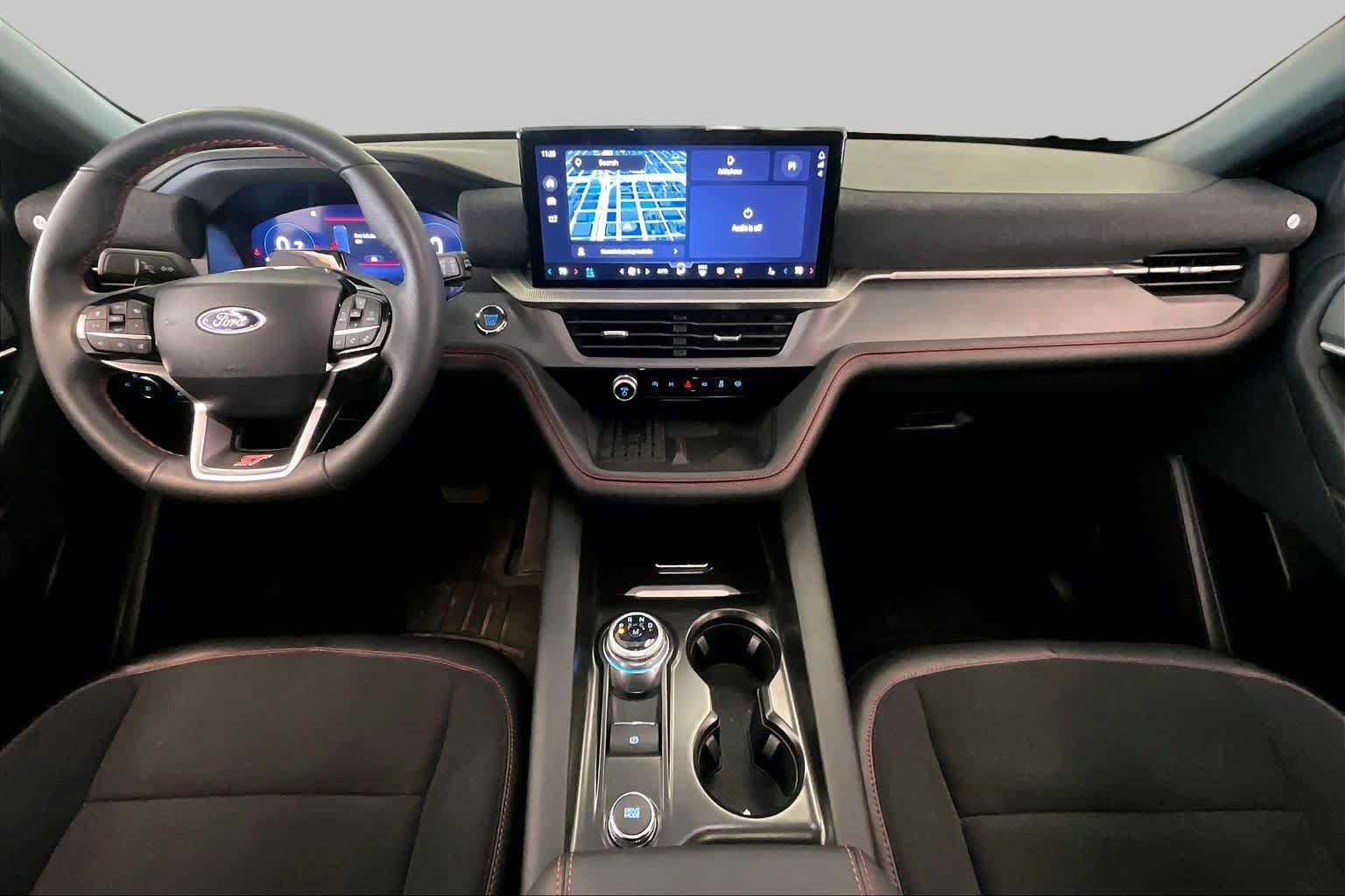 Used 2025 Ford Explorer ST AWD/4WD image 14