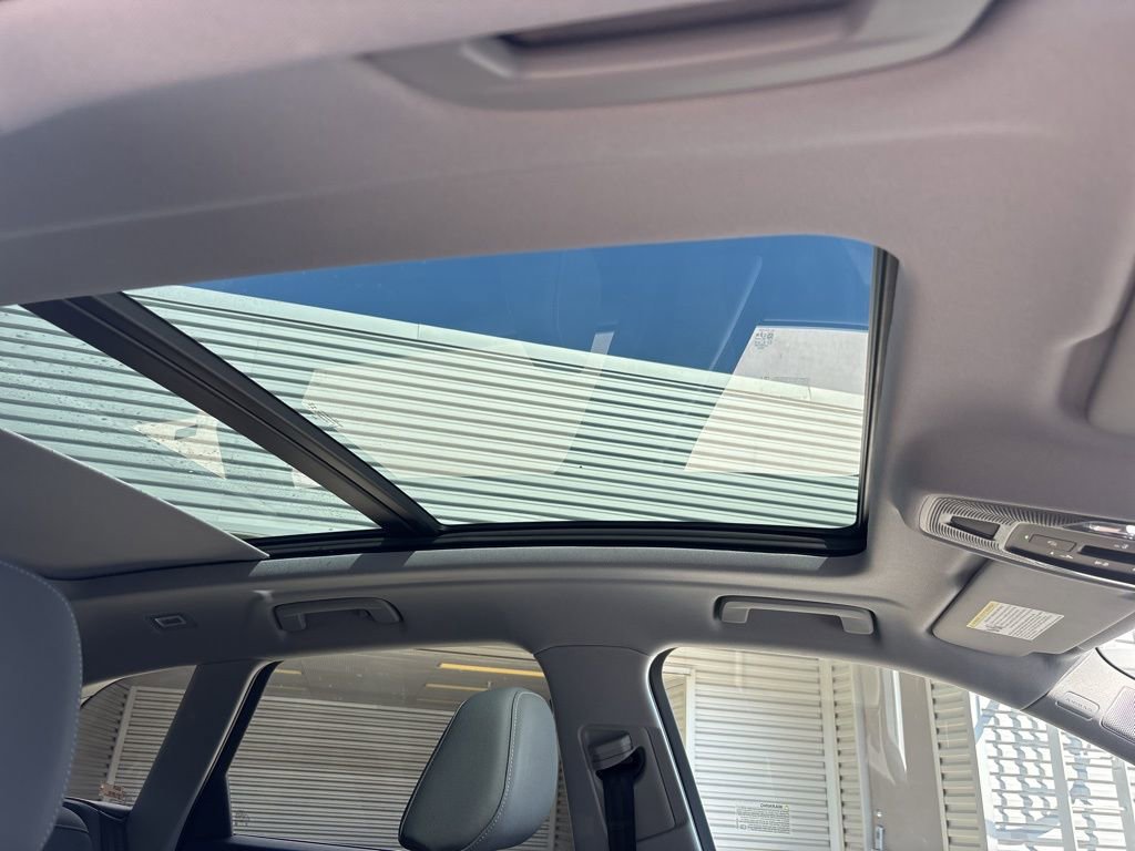 Used 2025 Audi Q5 Premium Plus w/ Premium Plus AWD/4WD image 16