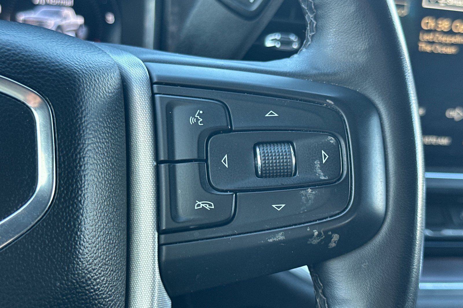 Used 2024 GMC Sierra 1500 SLT RWD image 36