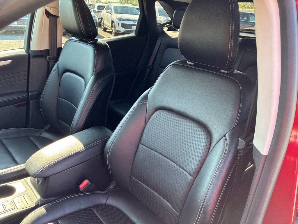 Used 2022 Ford Escape SEL AWD/4WD image 14