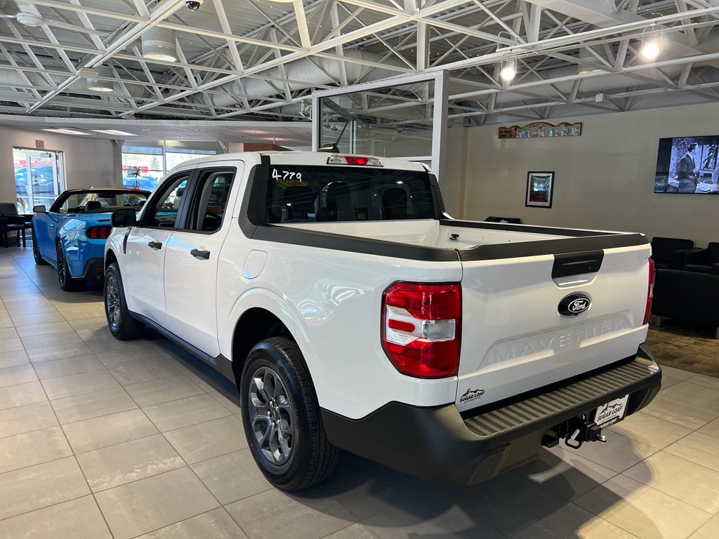 New 2026 Ford Maverick XLT w/ Equipment Group 301A AWD/4WD image 11