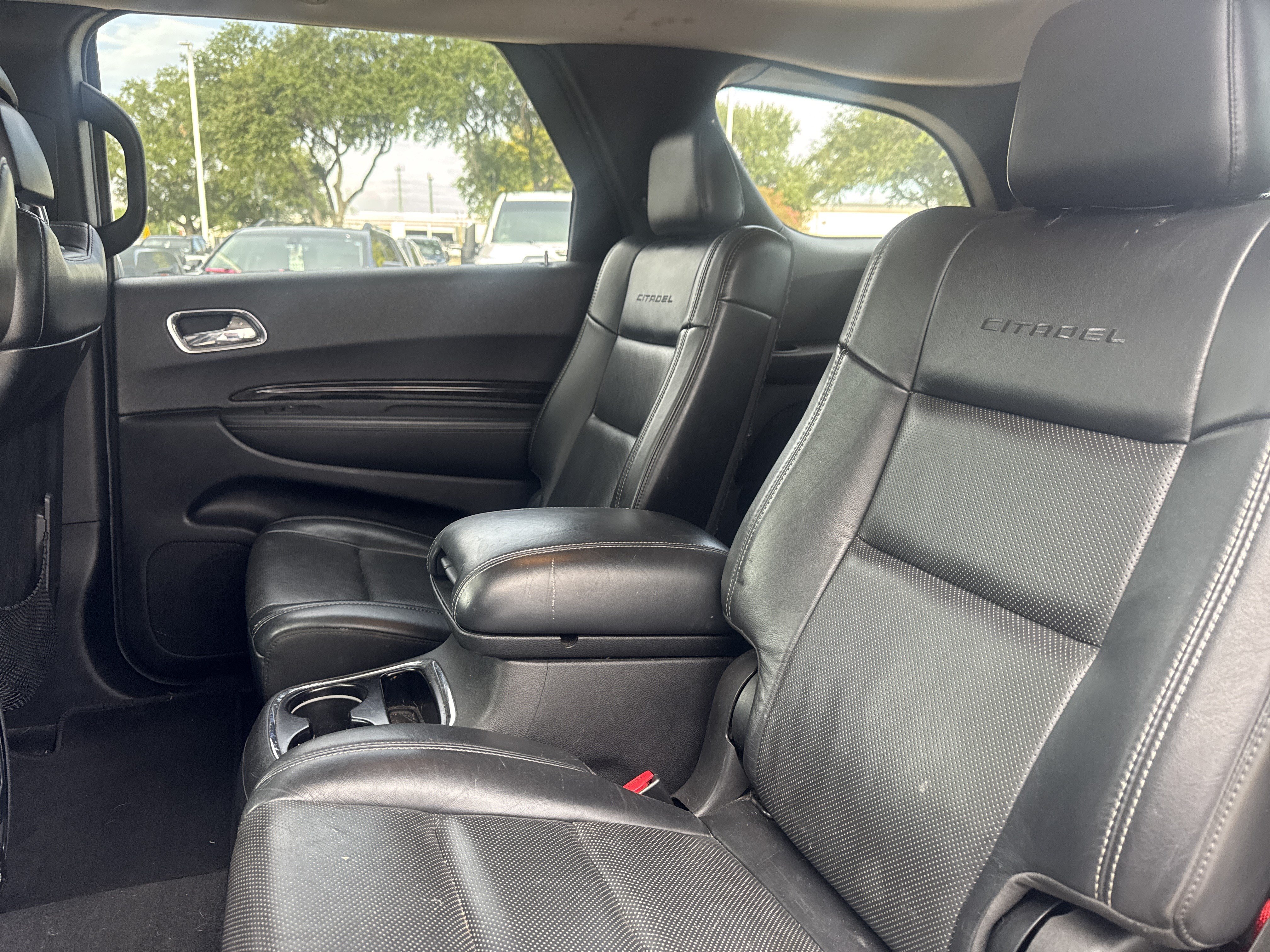 Used 2014 Dodge Durango Citadel w/ Technology Group AWD/4WD image 8