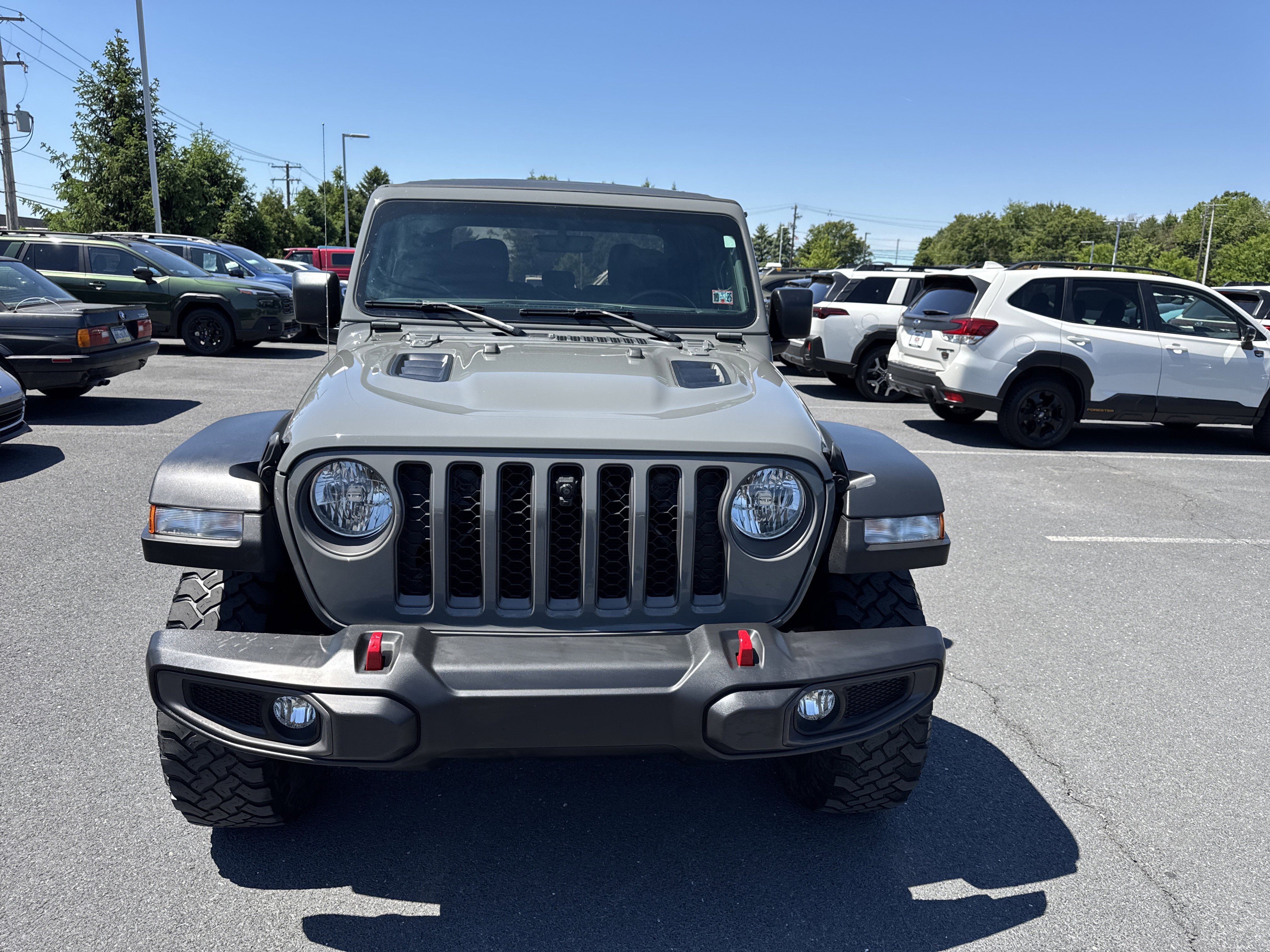 Used 2022 Jeep Gladiator Rubicon w/ Trailer Tow Package AWD/4WD image 21