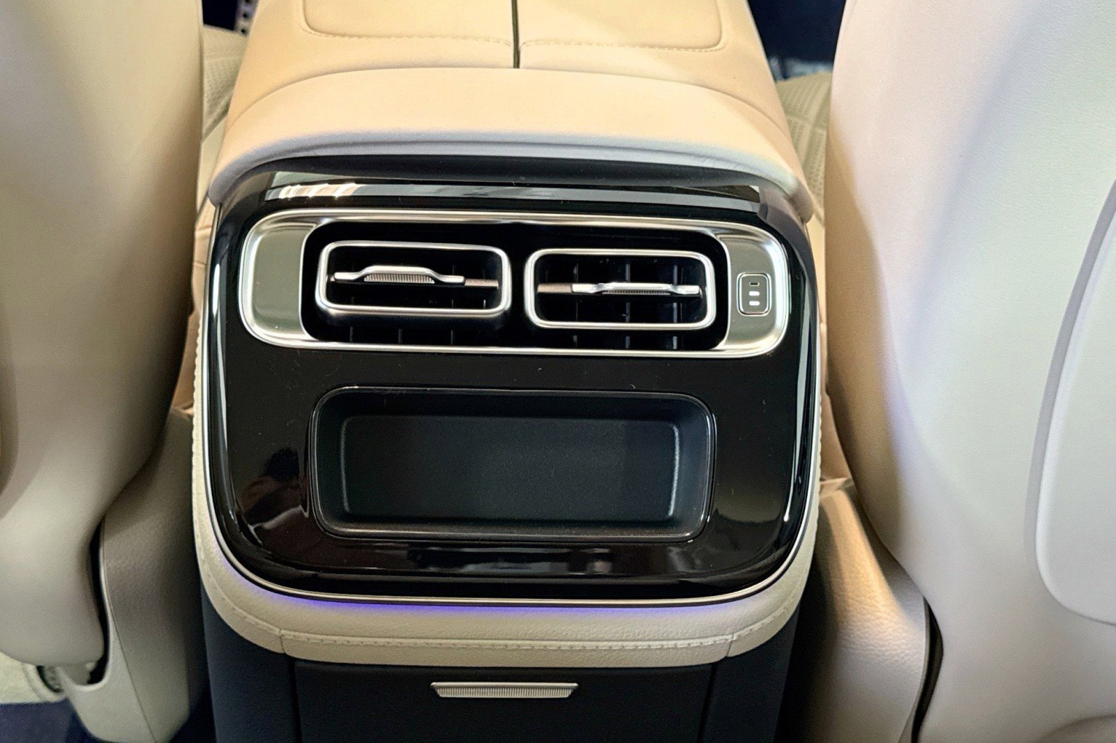 New 2026 Mercedes-Benz S 580 4MATIC Sedan image 23