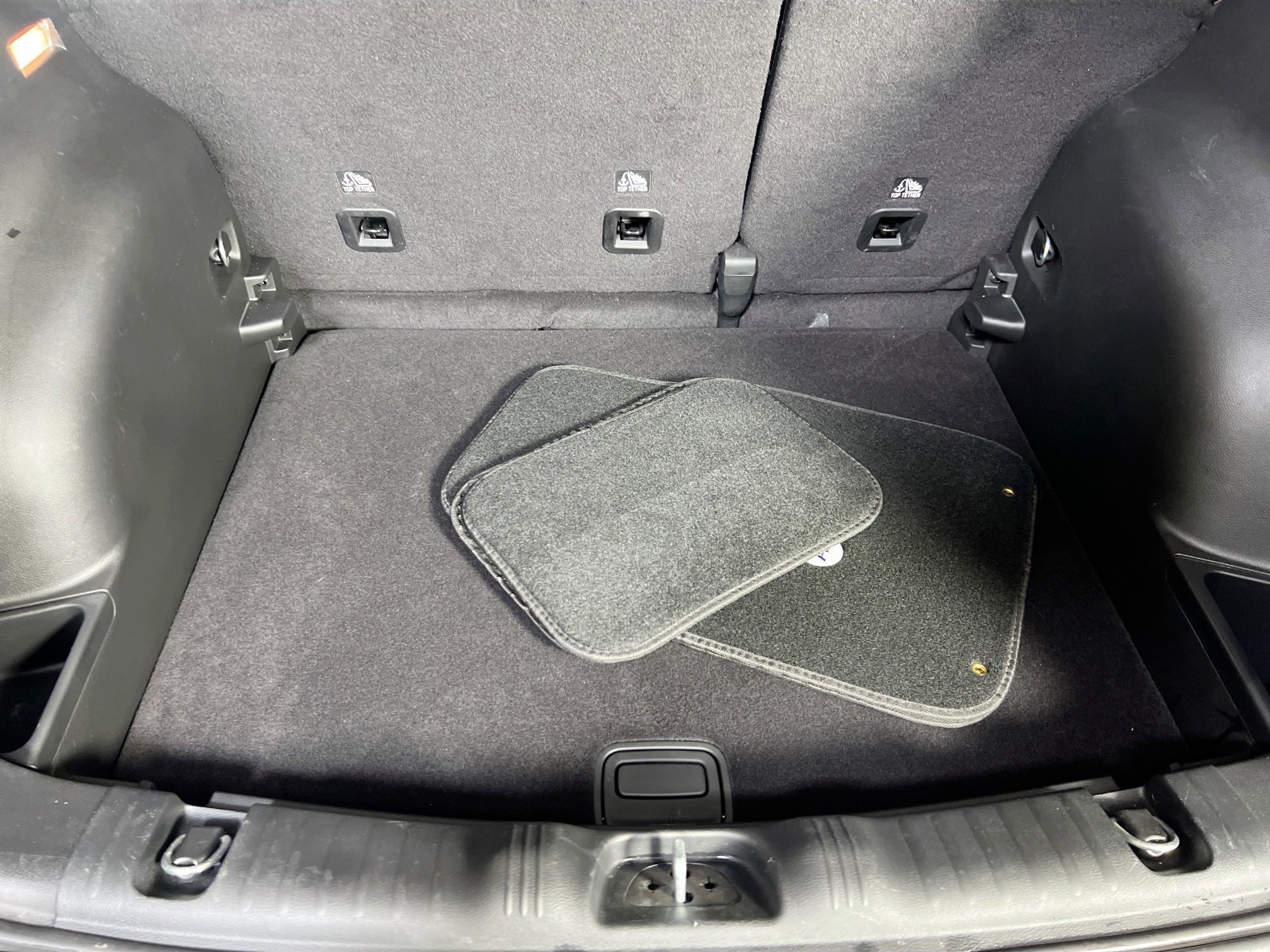 Used 2022 Jeep Compass Latitude w/ Convenience Group image 23