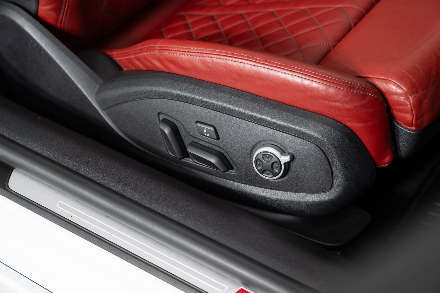 Used 2019 Audi S5 Premium Plus w/ S Sport Package image 24