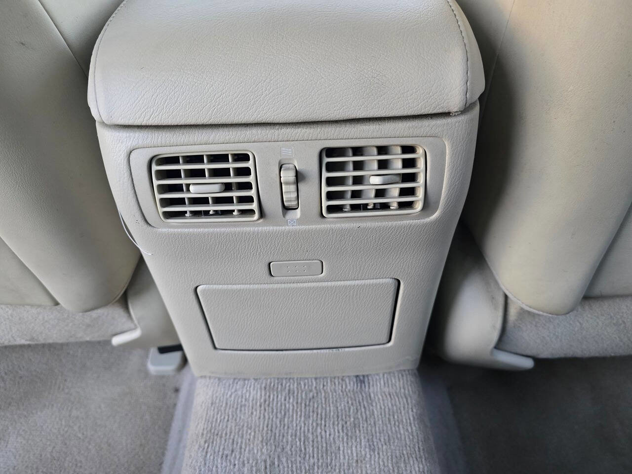 Used 2012 INFINITI M37 w/ Premium Pkg image 25