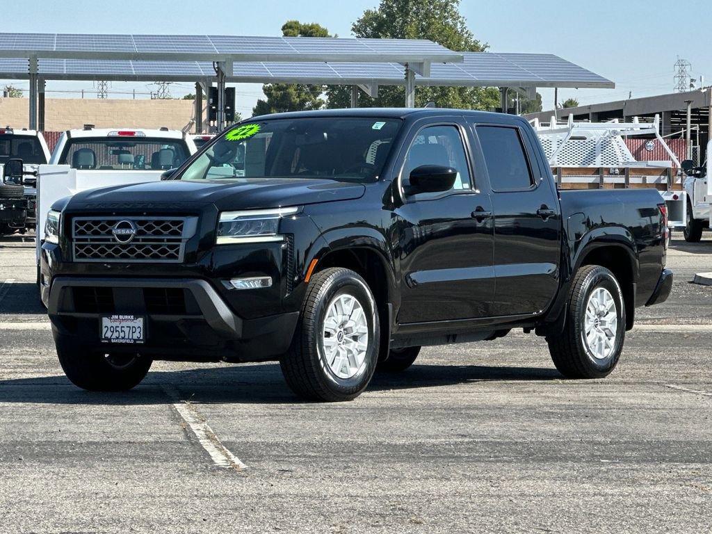 Used 2022 Nissan Frontier SV w/ SV Premium Package RWD image 7