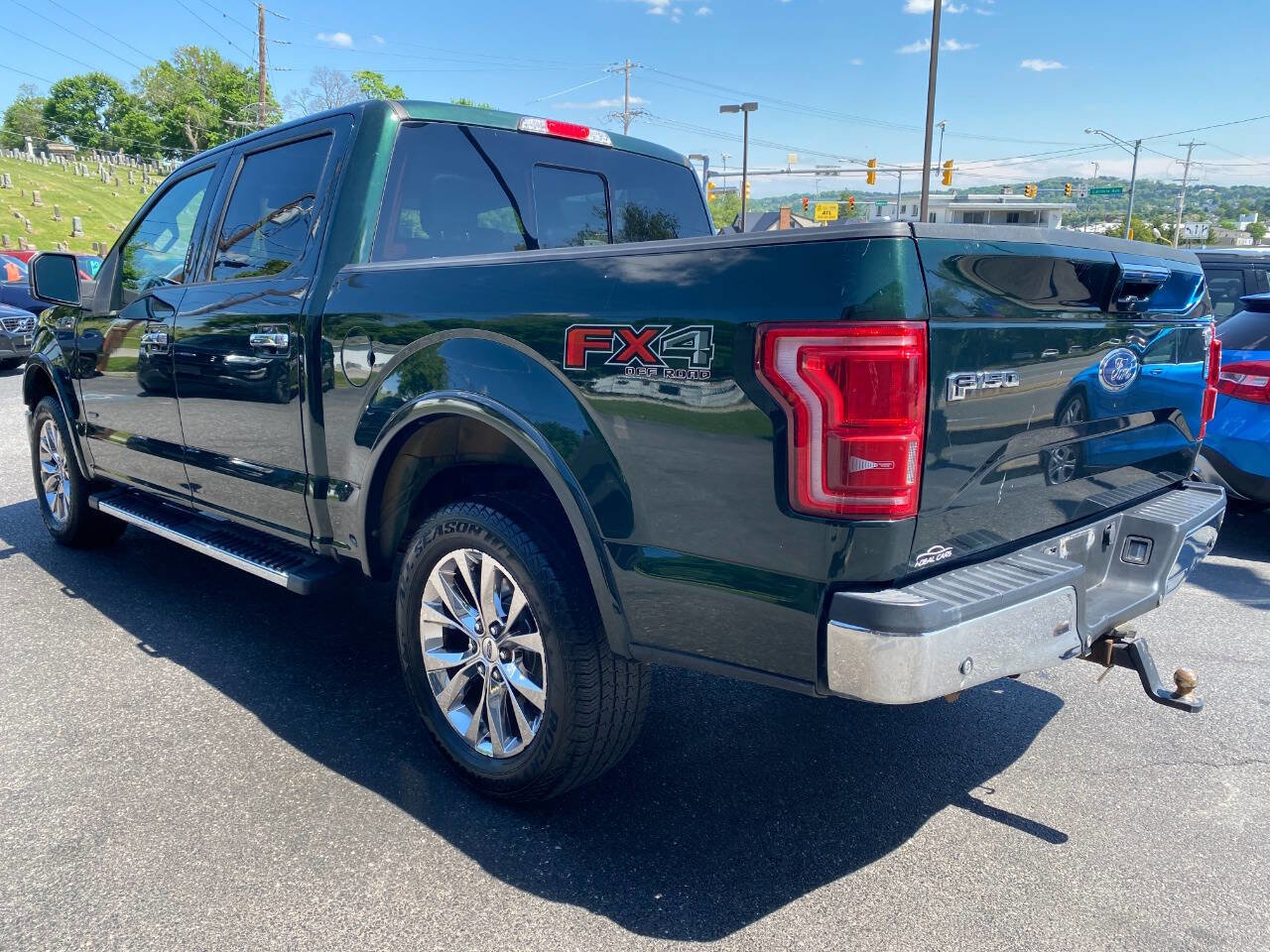 Used 2015 Ford F150 Lariat w/ Equipment Group 502A Luxury AWD/4WD image 5