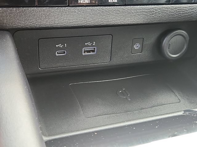 Used 2024 Mitsubishi Outlander SE AWD/4WD image 19