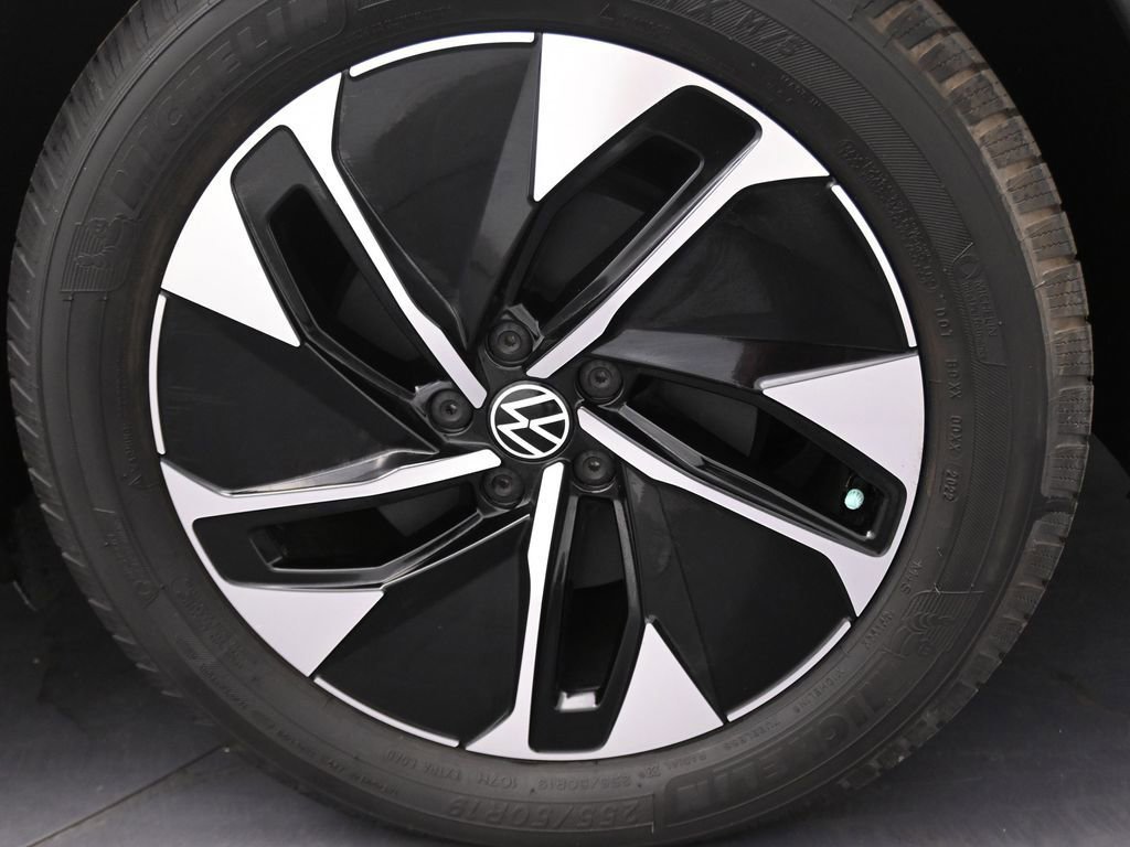 Used 2021 Volkswagen ID.4 Pro S w/ ID.4 Protection Package RWD image 21