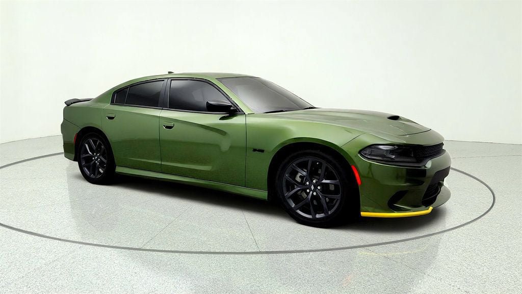 Used 2023 Dodge Charger R/T w/ Blacktop Package RWD image 3