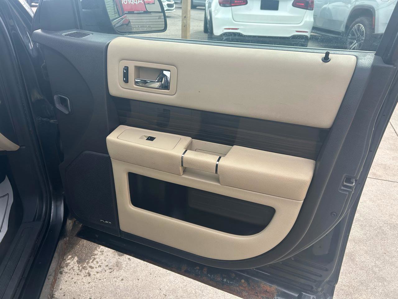 Used 2014 Ford Flex SEL w/ Class III Trailer Tow Package image 17