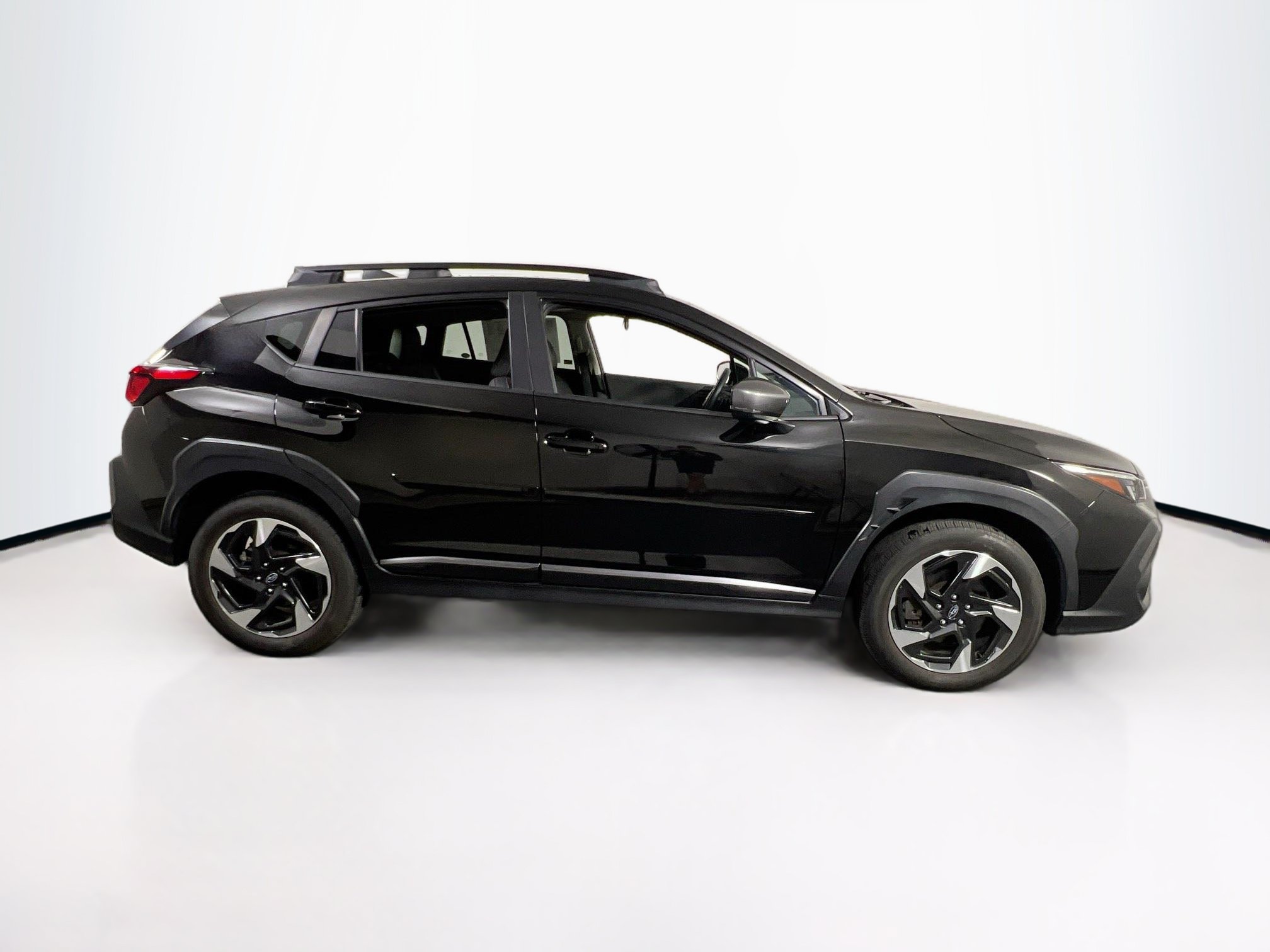 Used 2024 Subaru Crosstrek 2.5i Limited AWD/4WD image 4