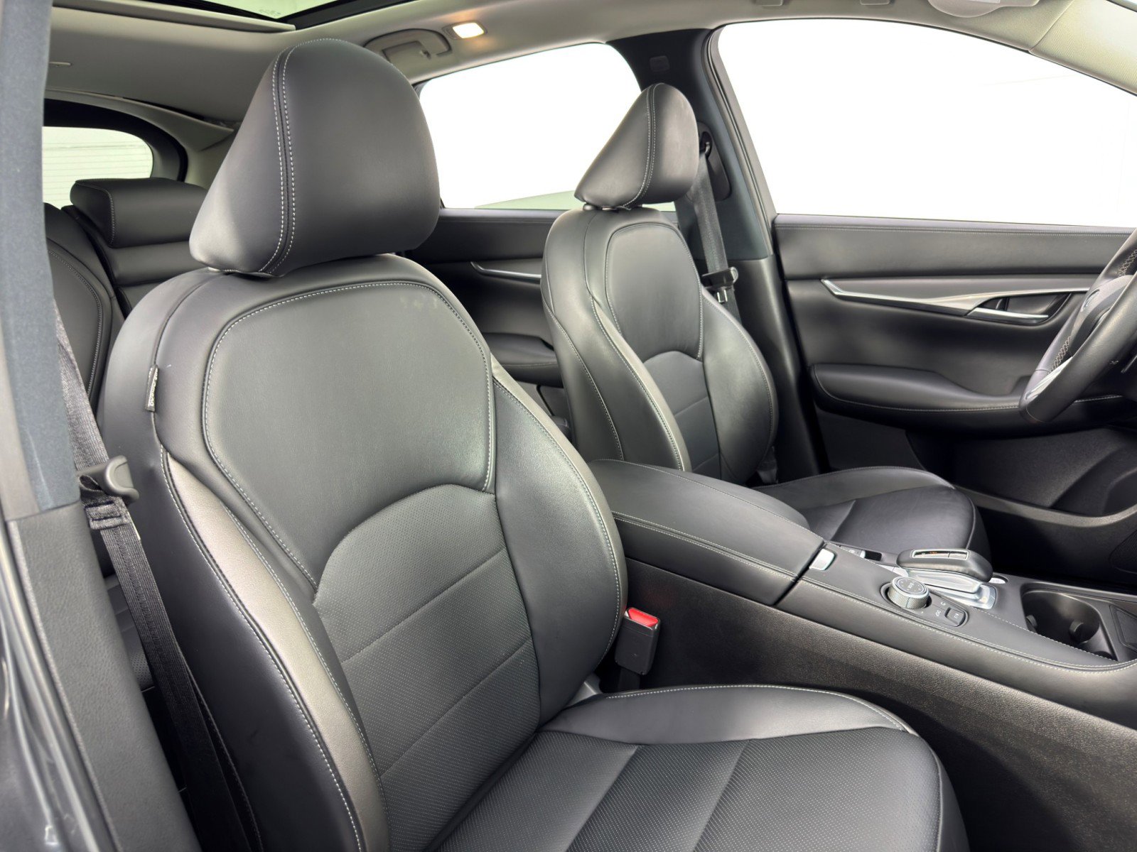 Used 2024 INFINITI QX50 Luxe image 39