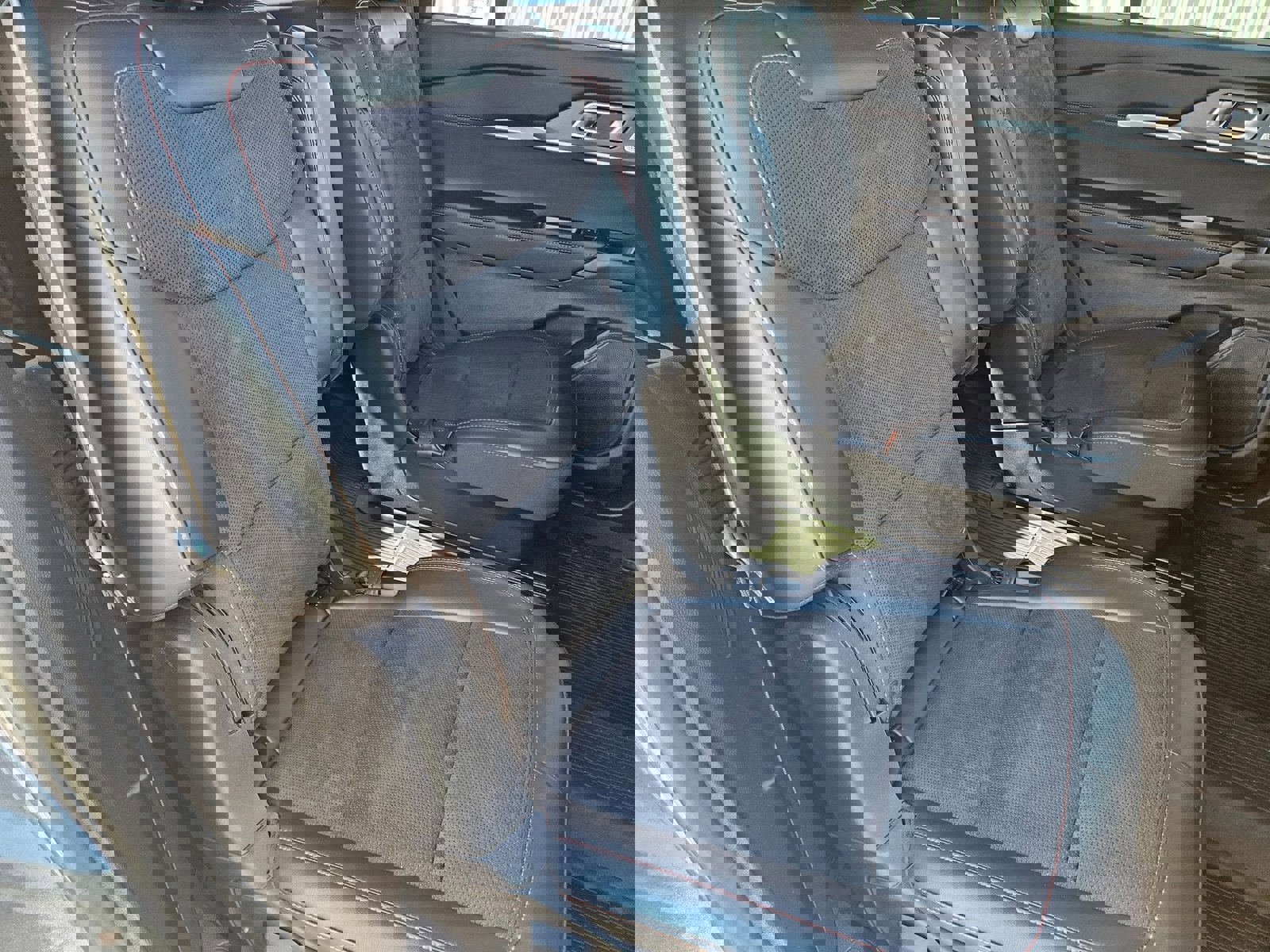 Used 2025 Ford Explorer ST w/ Sun And Sound Package image 30