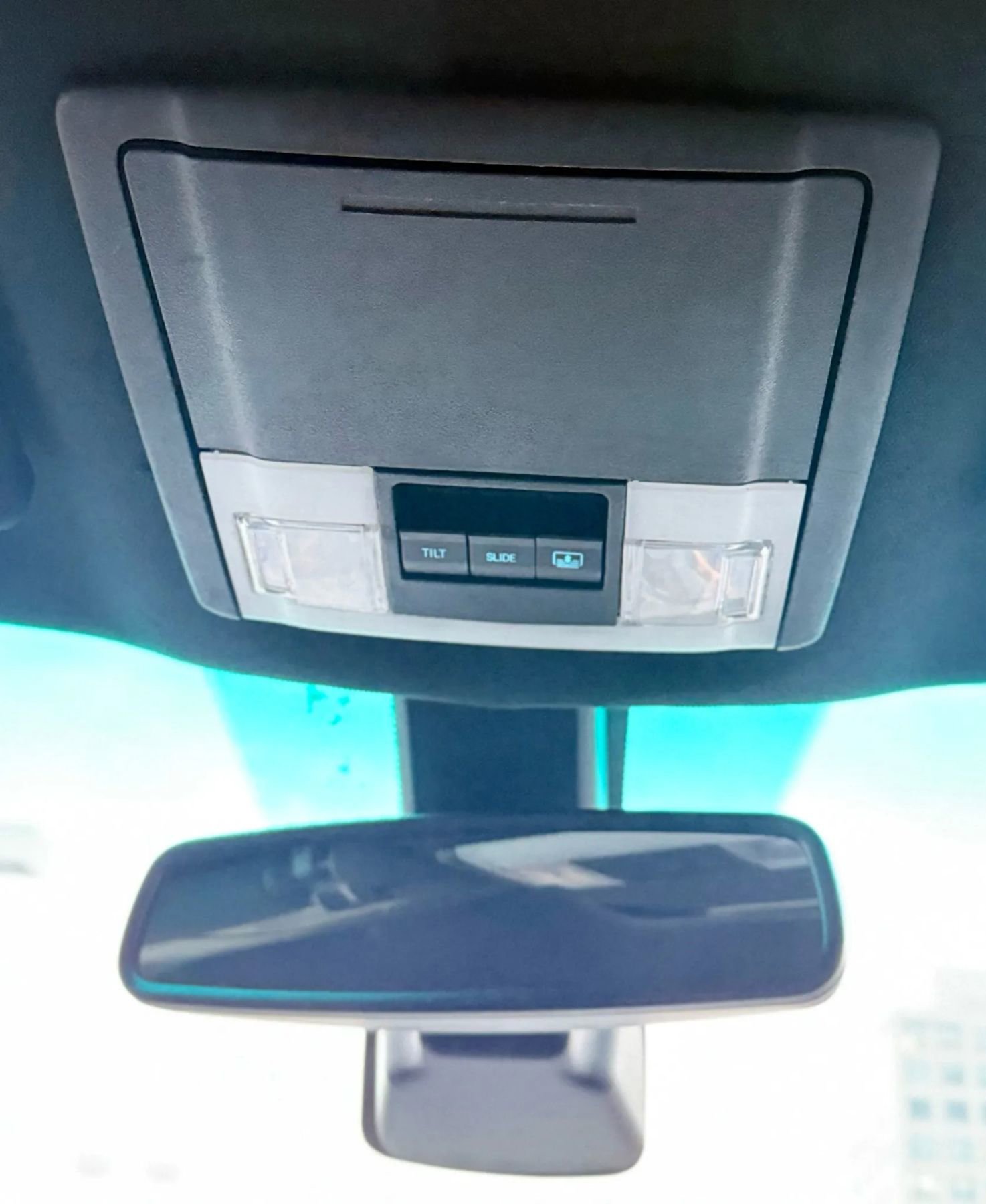 Used 2016 Ford Explorer Limited w/ Equipment Group 301A image 24