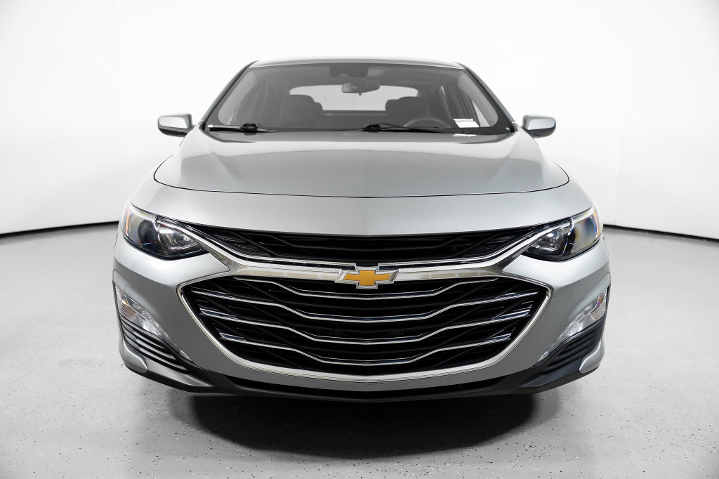 Used 2024 Chevrolet Malibu LT FWD image 17