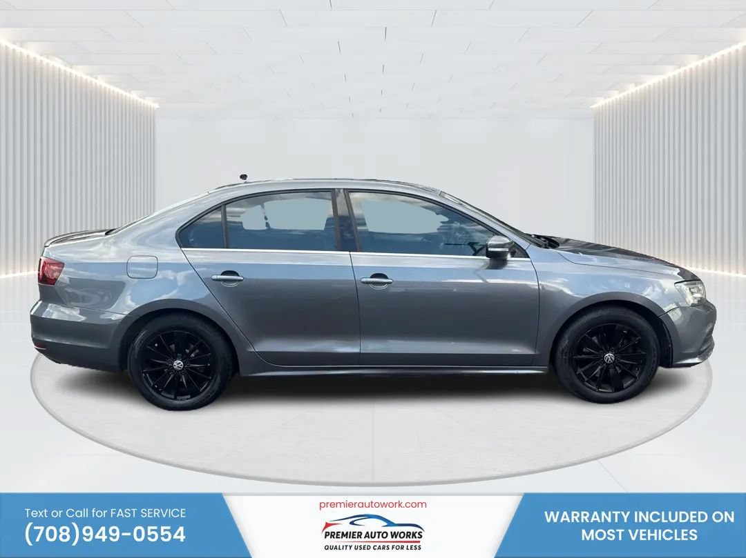 Used 2015 Volkswagen Jetta SE FWD image 8
