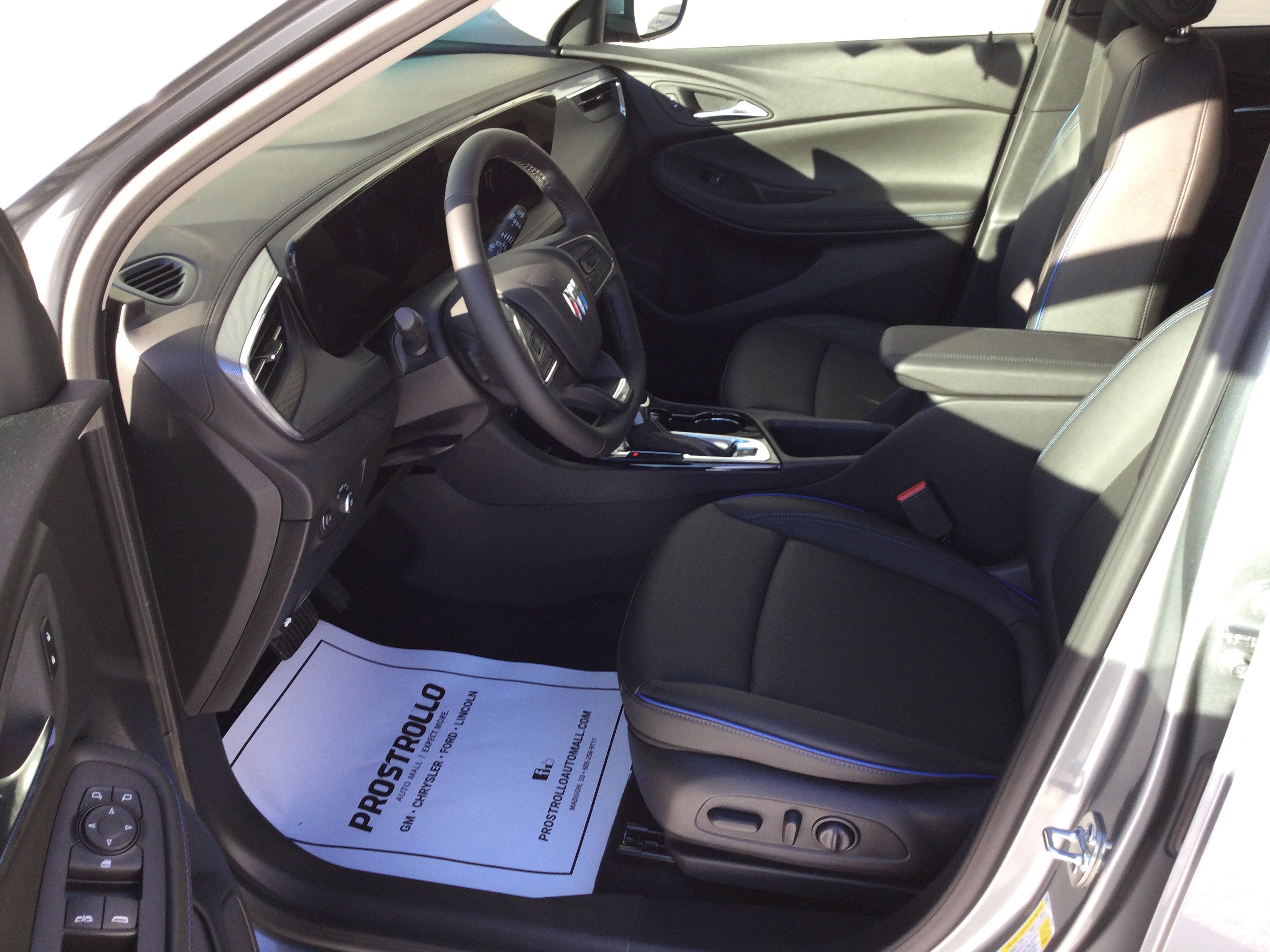 New 2026 Buick Encore GX Sport Touring w/ Advanced Technology Package image 7