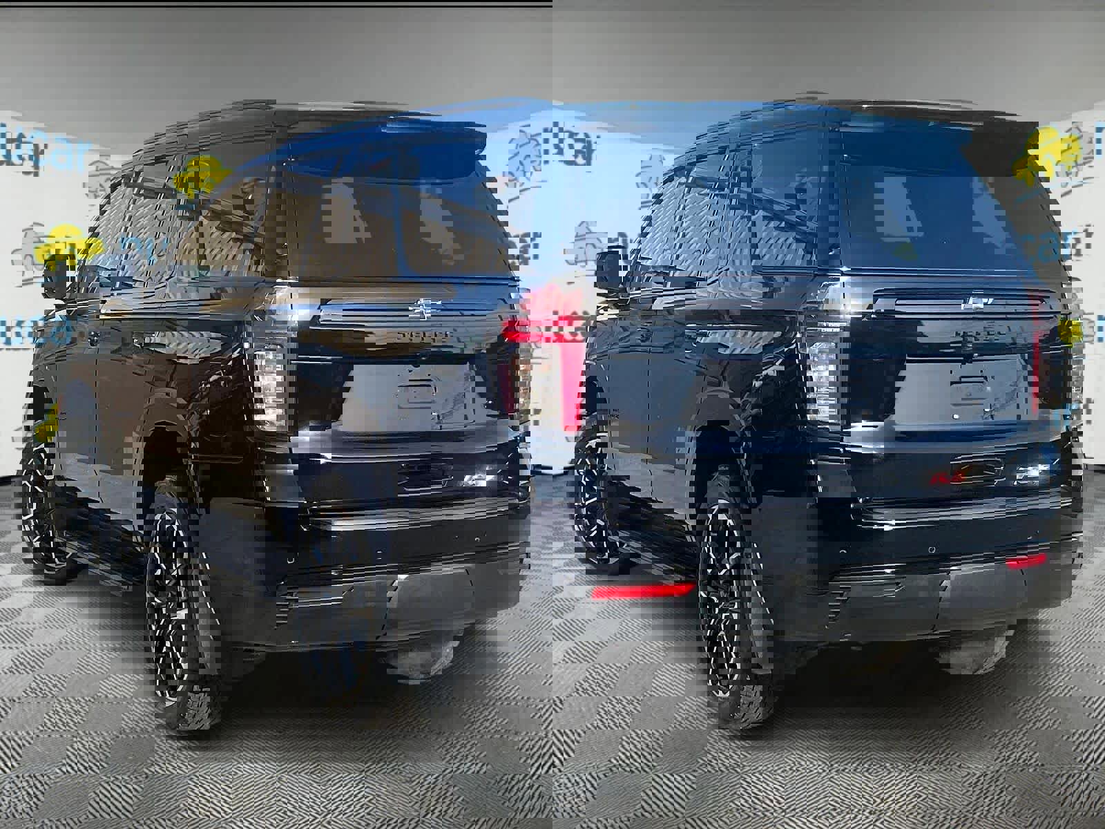 Used 2023 Chevrolet Tahoe RST image 4