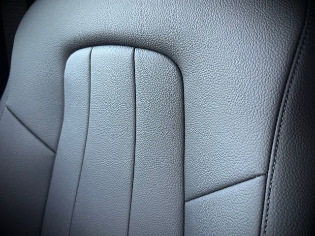 New 2026 Mercedes-Benz GLB 250 4MATIC image 21