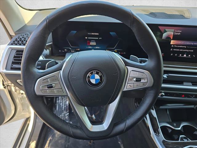 Used 2024 BMW X7 xDrive40i AWD/4WD image 18