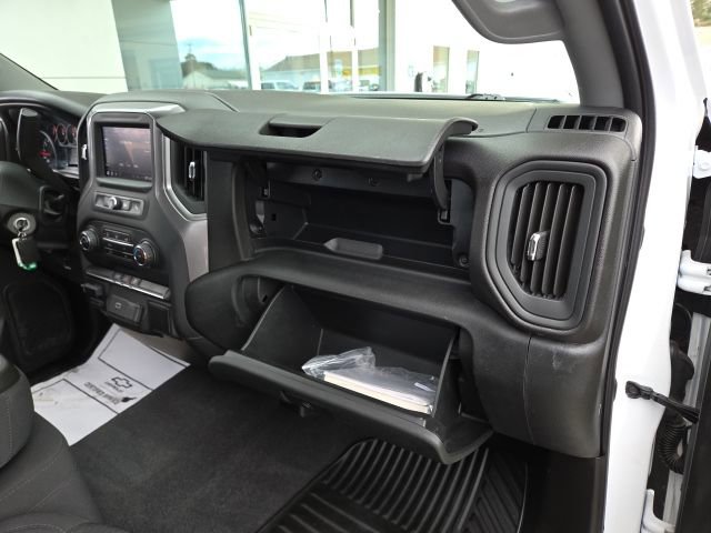 Used 2020 Chevrolet Silverado 1500 Custom w/ Custom Value Package image 47