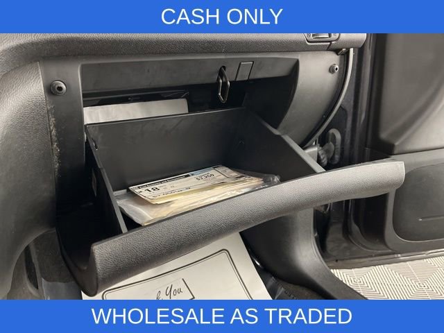 Used 2017 Chevrolet Traverse LT w/ Style and Technology Package image 34