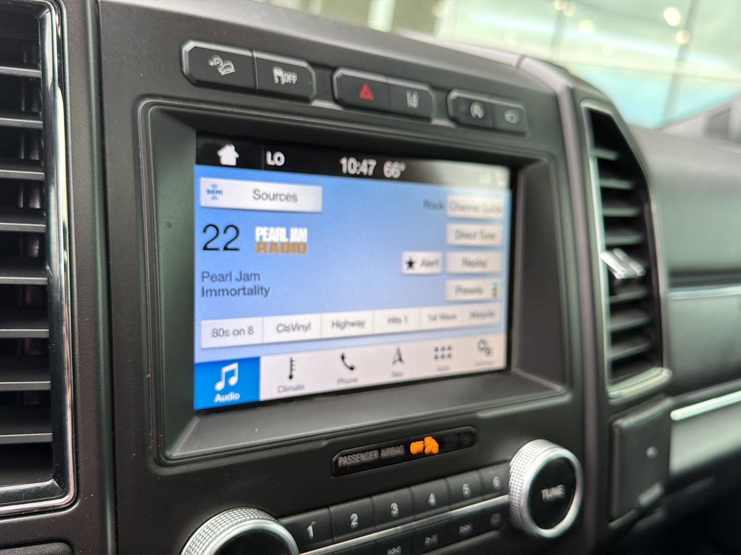 Used 2019 Ford Expedition Limited w/ Special Edition Package AWD/4WD image 26