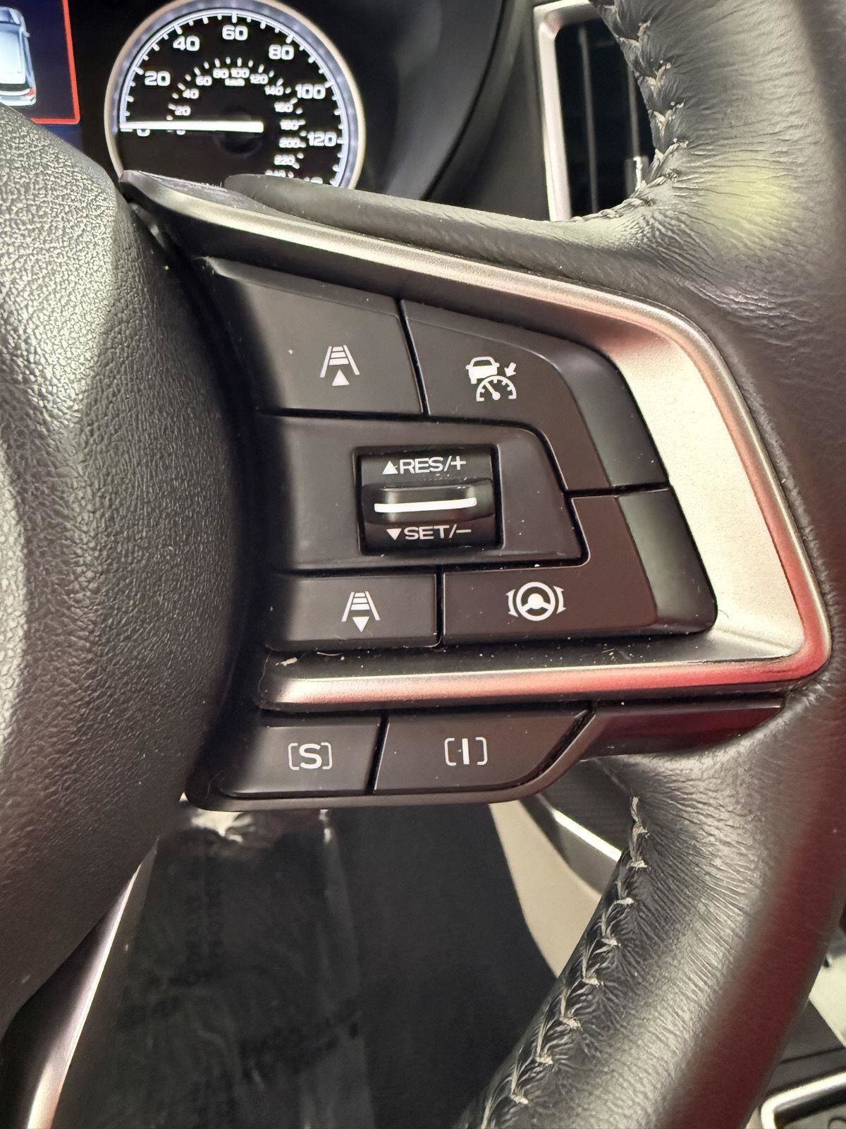 Used 2020 Subaru Forester Limited AWD/4WD image 10