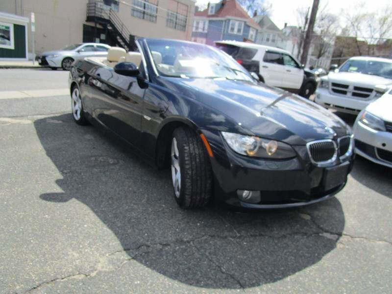 Used 2009 BMW 328i Convertible image 24