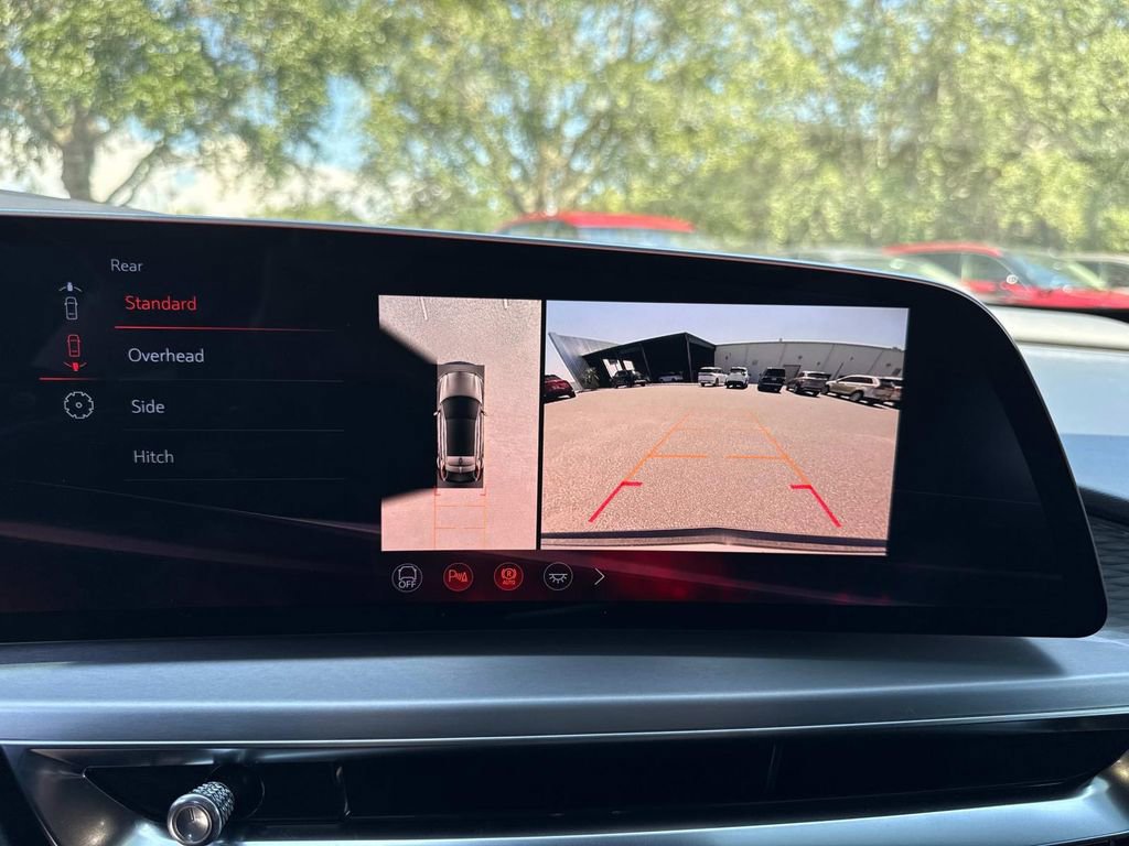 New 2026 Cadillac Lyriq V image 22