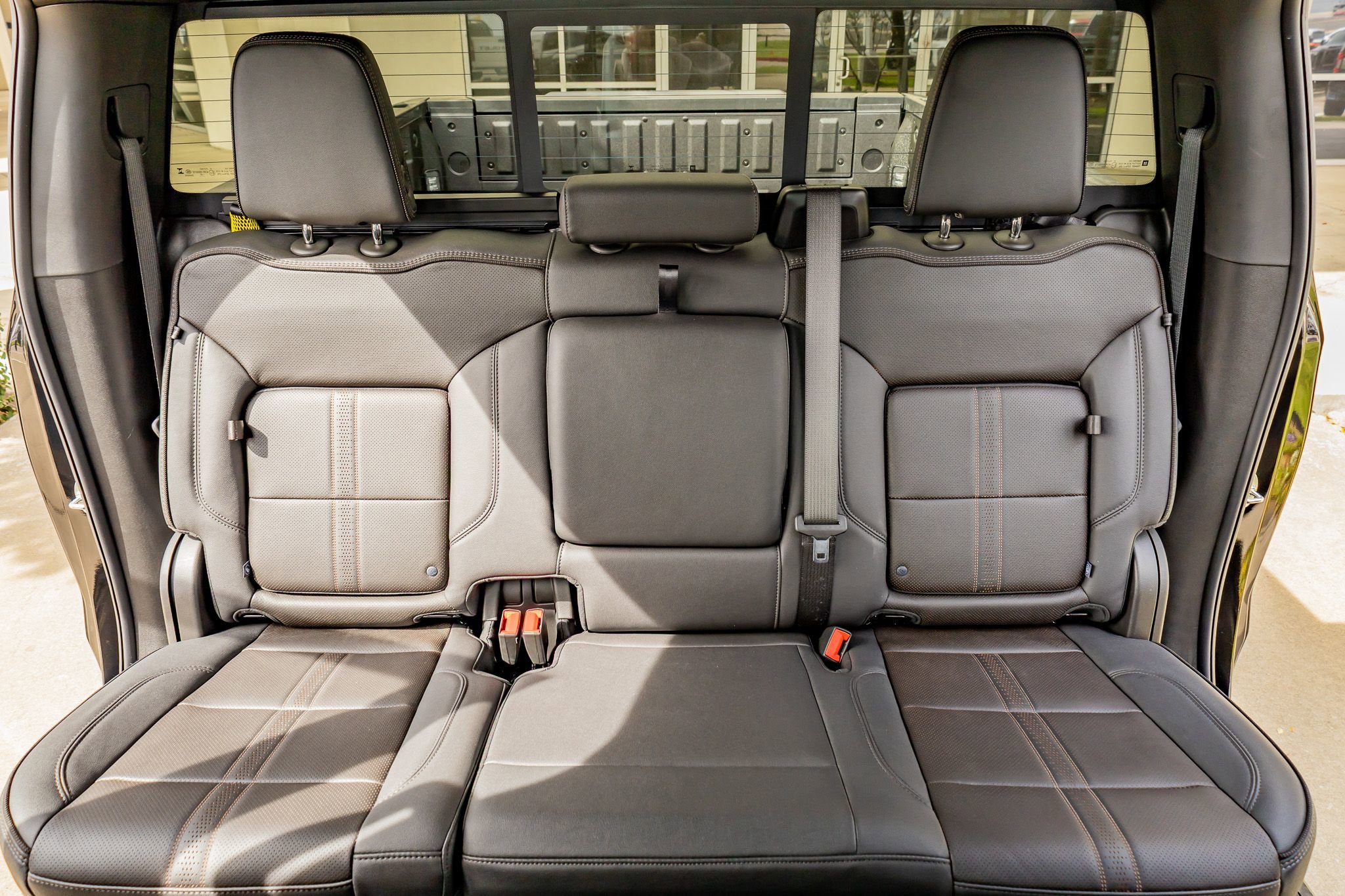 Used 2026 Chevrolet Silverado 1500 High Country image 34