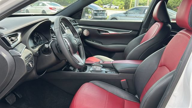 Used 2023 INFINITI QX50 Sport AWD/4WD image 10
