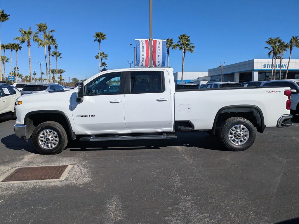 Used 2025 Chevrolet Silverado 2500 LT w/ Convenience Package image 7
