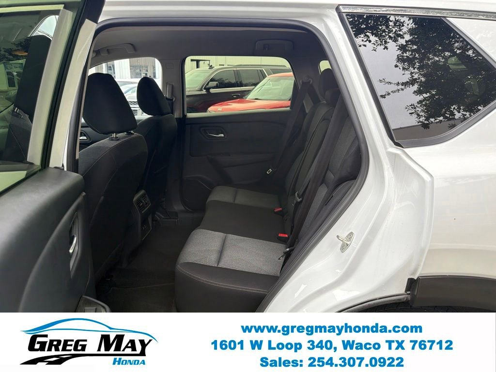 Used 2025 Nissan Rogue SV FWD image 26