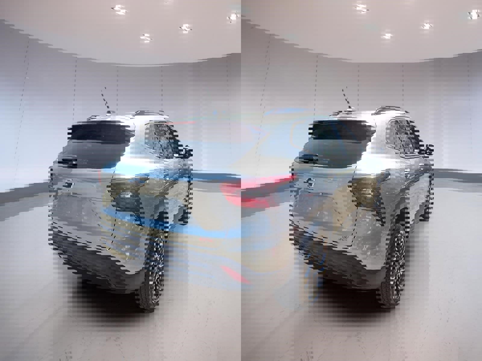 Used 2024 Chevrolet Trax RS w/ Driver Confidence Package image 4