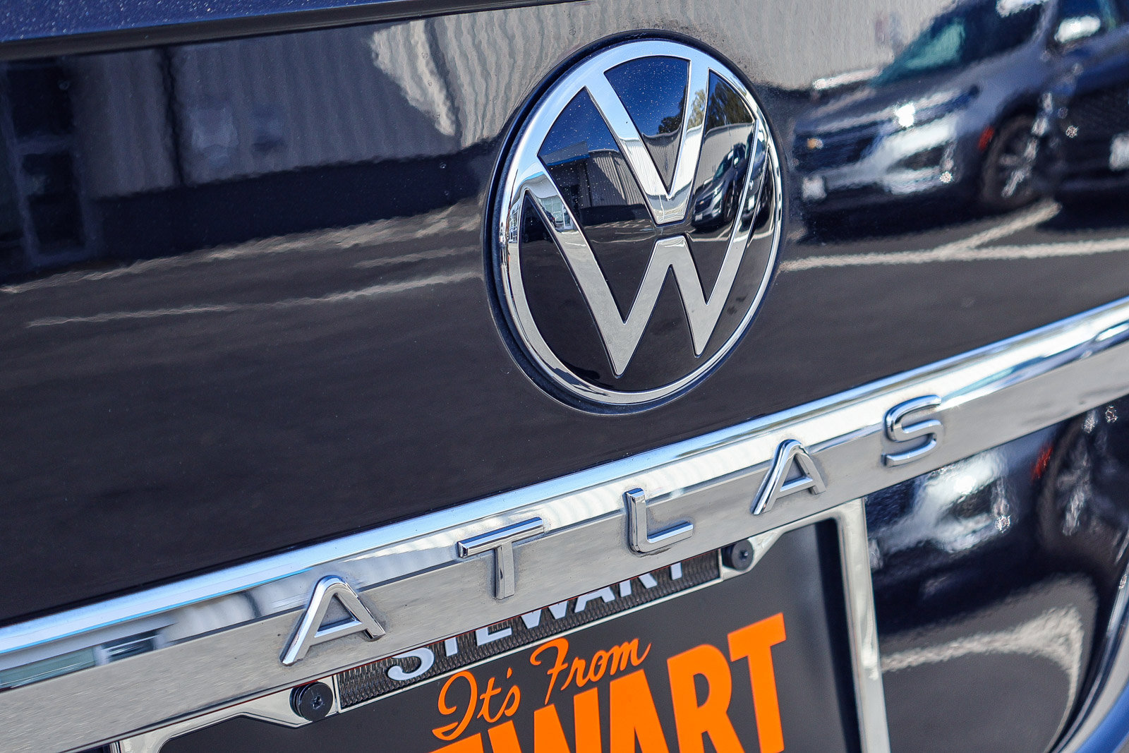 Used 2020 Volkswagen Atlas Cross Sport SEL Premium image 26