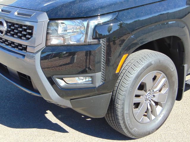 Used 2025 Nissan Frontier SV w/ SV Convenience Package AWD/4WD image 2