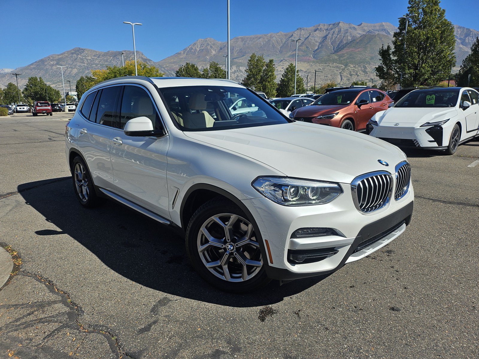 Used 2020 BMW X3 xDrive30e w/ Convenience Package AWD/4WD image 3