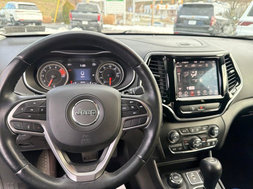 Certified 2019 Jeep Cherokee Limited image 16