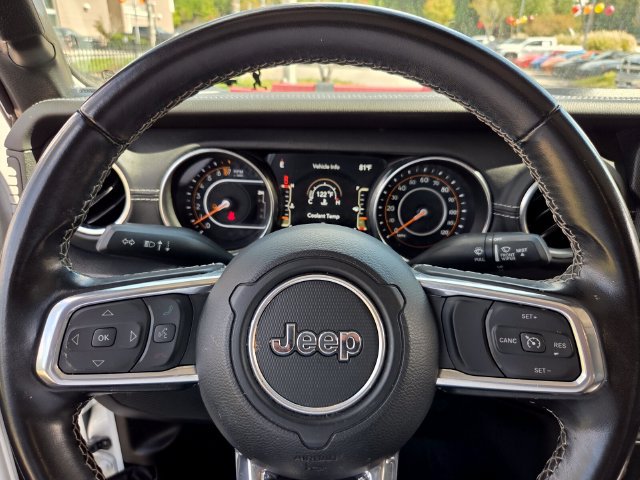 Used 2022 Jeep Gladiator Overland w/ Popular Equipment Package AWD/4WD image 22