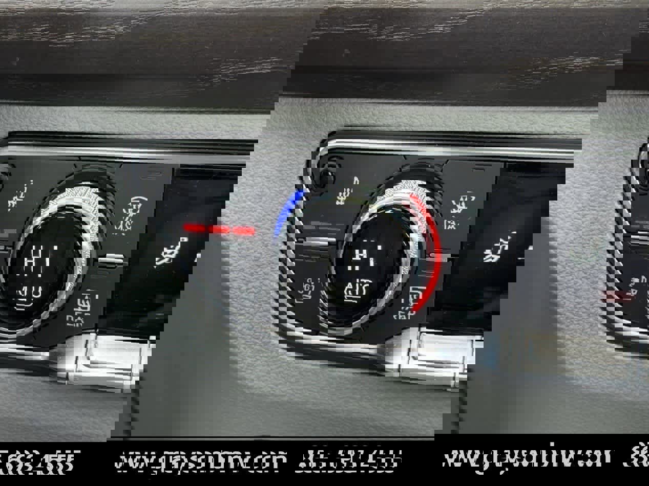 Used 2020 Audi Q5 Prestige w/ Prestige Package image 24